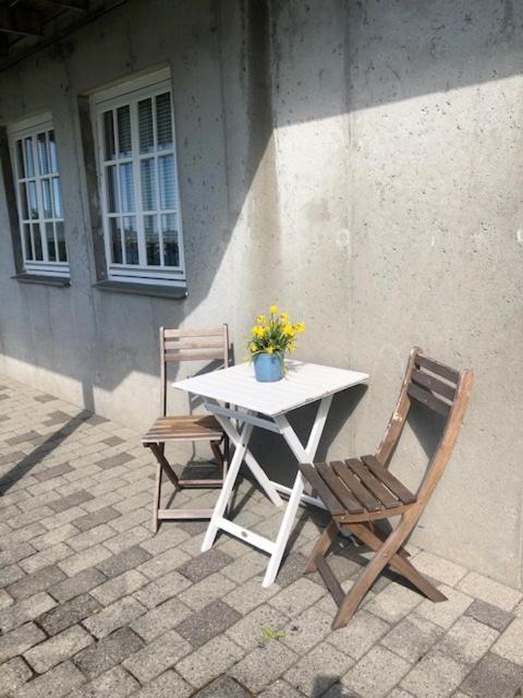 Koselig: Serene 3-Room Apartment Near Bergen Exterior photo